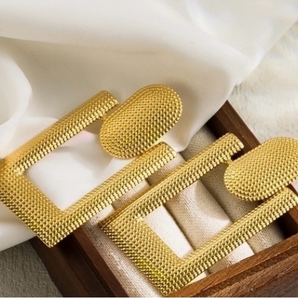 Jewelry - New Vintage Style Square Drop Earrings